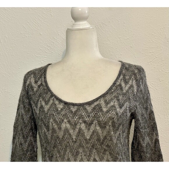 Theory Jivana Wenge Size M Sheer Baby Alpaca Wool Gray Sweater Luxury Staple - Picture 3 of 13